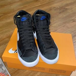 Nike Blazer Mid '77 SE